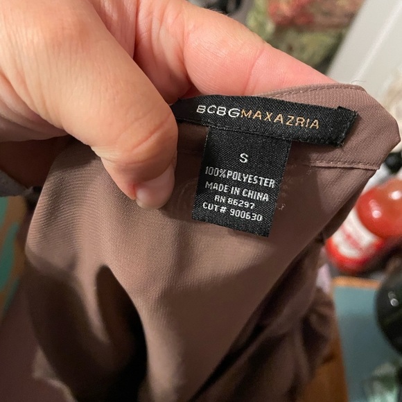 BCBGMAXAZRIA PEASANT STYLE BLOUSE - Picture 3 of 4